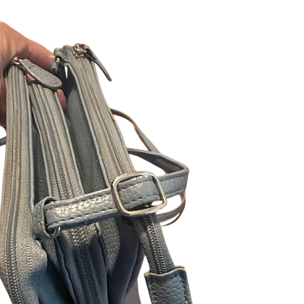 Giani Bernini Baby Blue Leather‎ Crossbody Bag Mini Minimalist Vacation - Picture 14 of 14